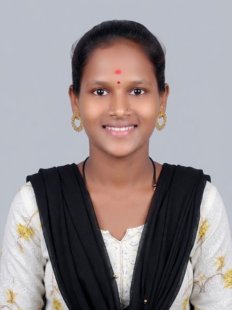 archna madiwar - Part time Cook and Baby Sitter in goregaon east in Mumbai